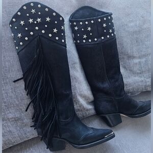 Black Star-Studded Heeled Boots